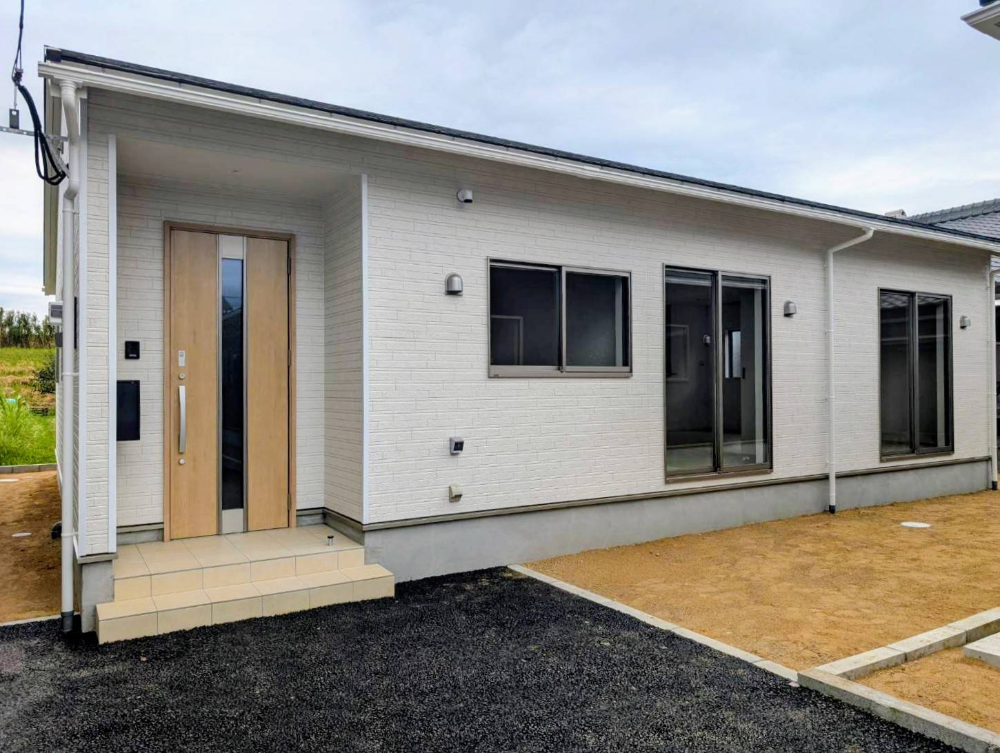 【新築住宅】　宮崎市　熊野　平屋　2棟　4LDK　駐車場3台可　