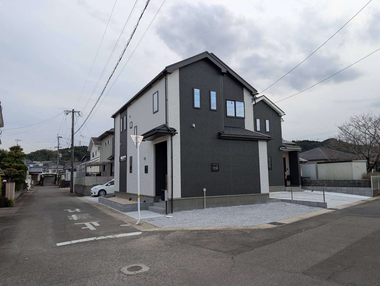 【新築住宅】　宮崎市　大塚町　大迫北平　2区画分譲　3LDK　残り１棟