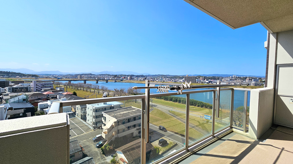 【マンション】　宮崎市　大工３丁目　レクシア宮崎大橋アクアテラス　１３階建て　８階　3LDK　